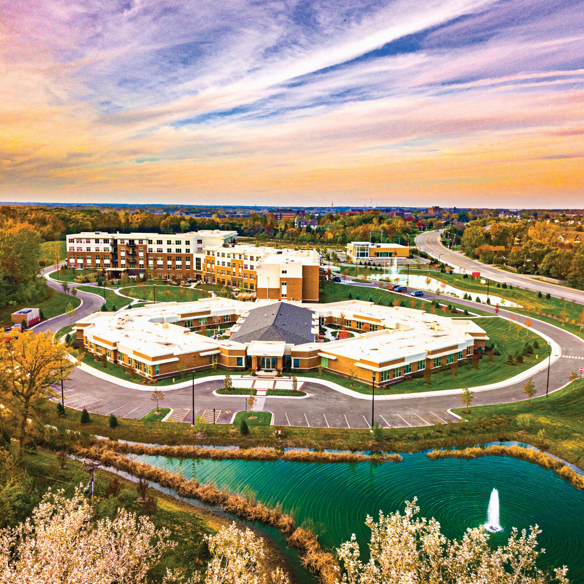 Green_Oaks-PondViewPano-new-scaled