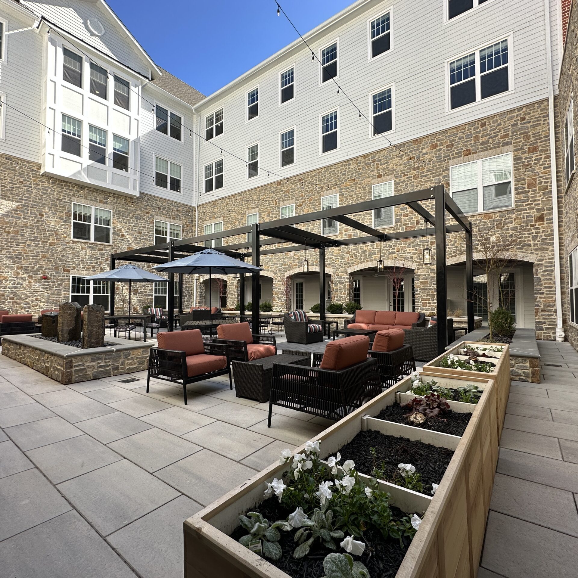 VC_Terrace_0663-1-scaled